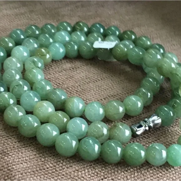 8mm 100% Natural A Green Emerald Jade Beads ~Necklace Have certificate-6223 - Picture 2 of 6